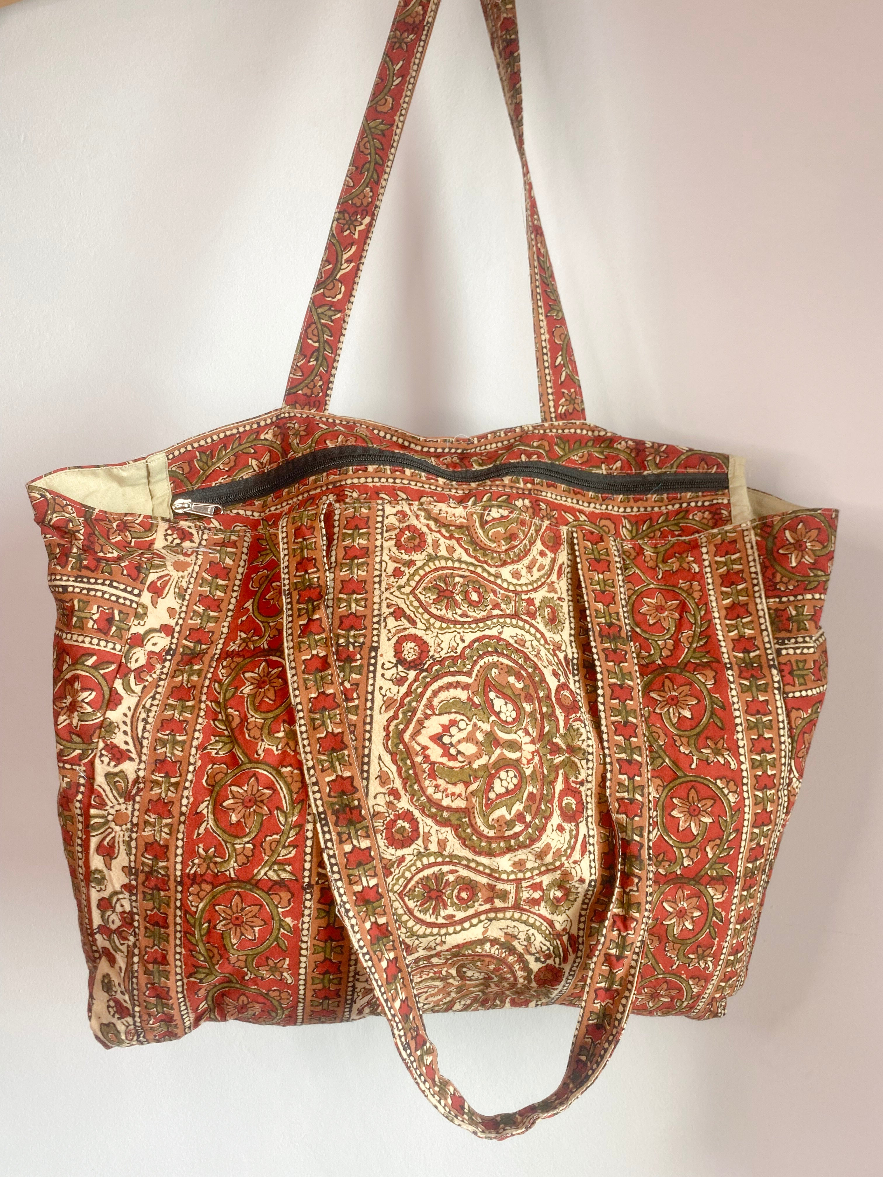 Bolso Thaila ocre y rojo