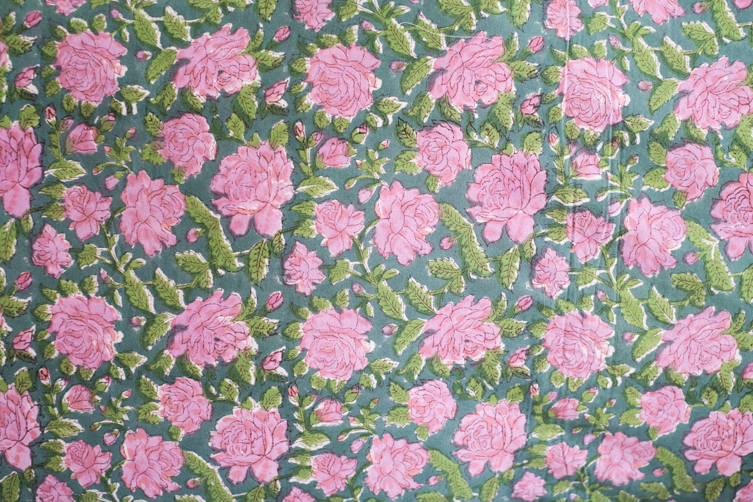 Cubresofá Kokoon Verde y Rosa