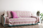 Lade das Bild in den Galerie-Viewer, Cubresofá Kokoon Blanco y Rosa
