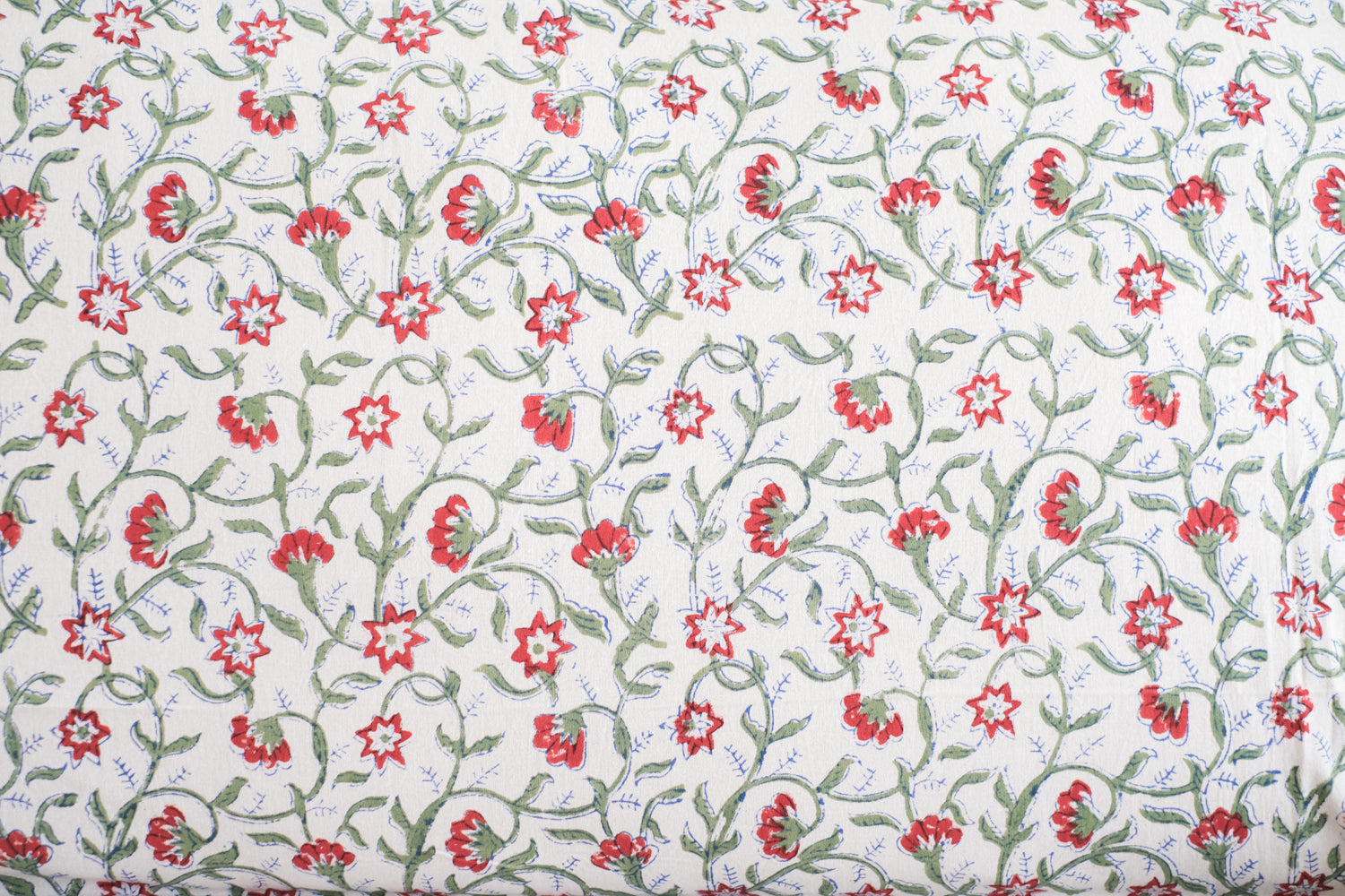 Cubresofá Lueesa Blanco y Rojo