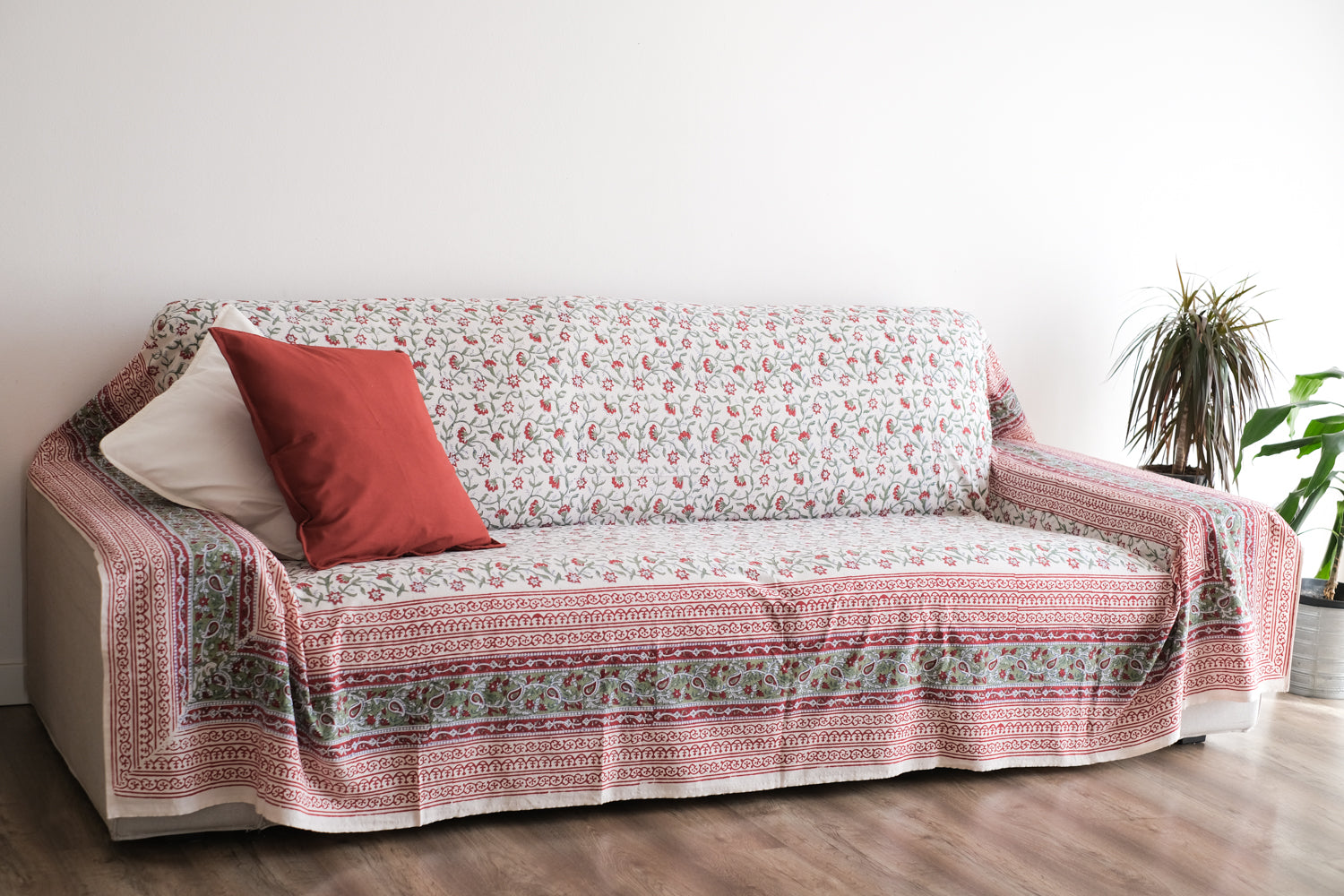 Cubresofá Lueesa Blanco y Rojo