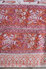 Lade das Bild in den Galerie-Viewer, Cubrecamas Machhalee rojo
