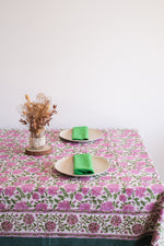 Carica l&#39;immagine nel visualizzatore di Gallery, Mantel Kokoon Blanco y Rosa
