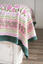 Cargar imagen en el visor de la galería, Cubrecamas Kokoon Blanco y Rosa
