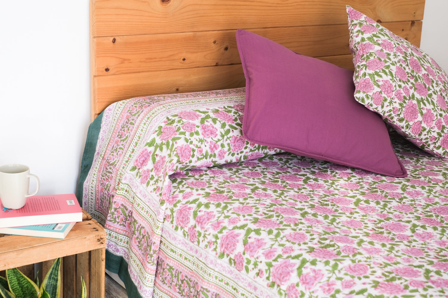 Cubrecamas Kokoon Blanco y Rosa