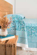 Lade das Bild in den Galerie-Viewer, Cubrecamas Pakka Verde
