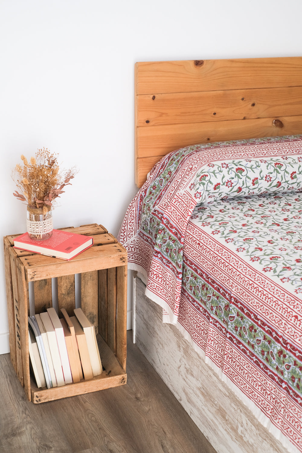 Cubrecamas Lueesa Blanco y Rojo