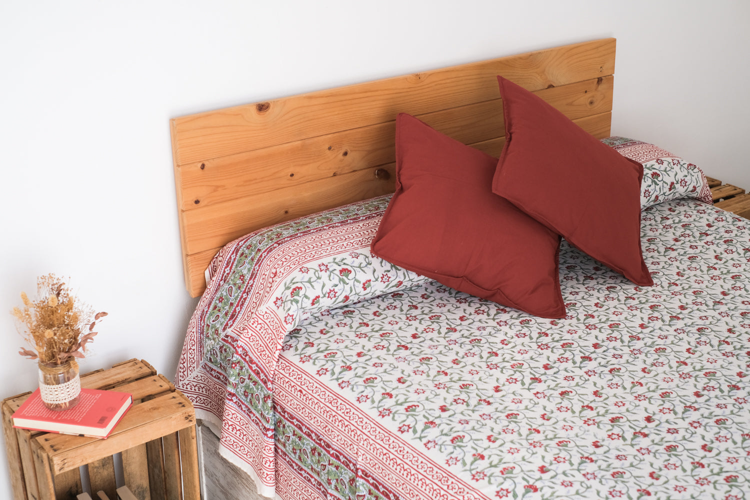 Cubrecamas Lueesa Blanco y Rojo