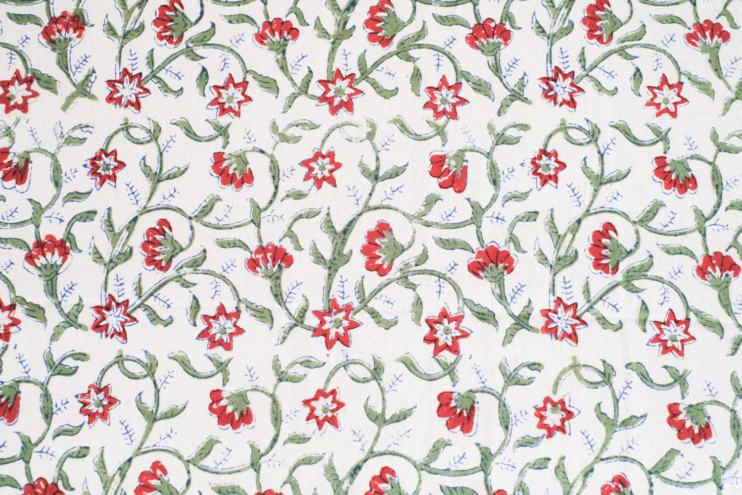 Cubrecamas Lueesa Blanco y Rojo