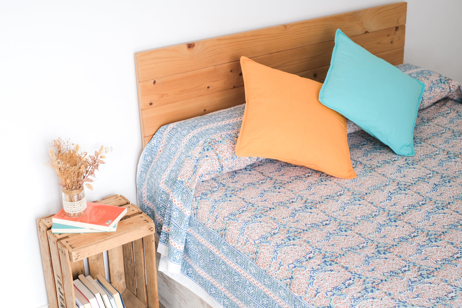 Cubrecamas Theesl Azul y Naranja