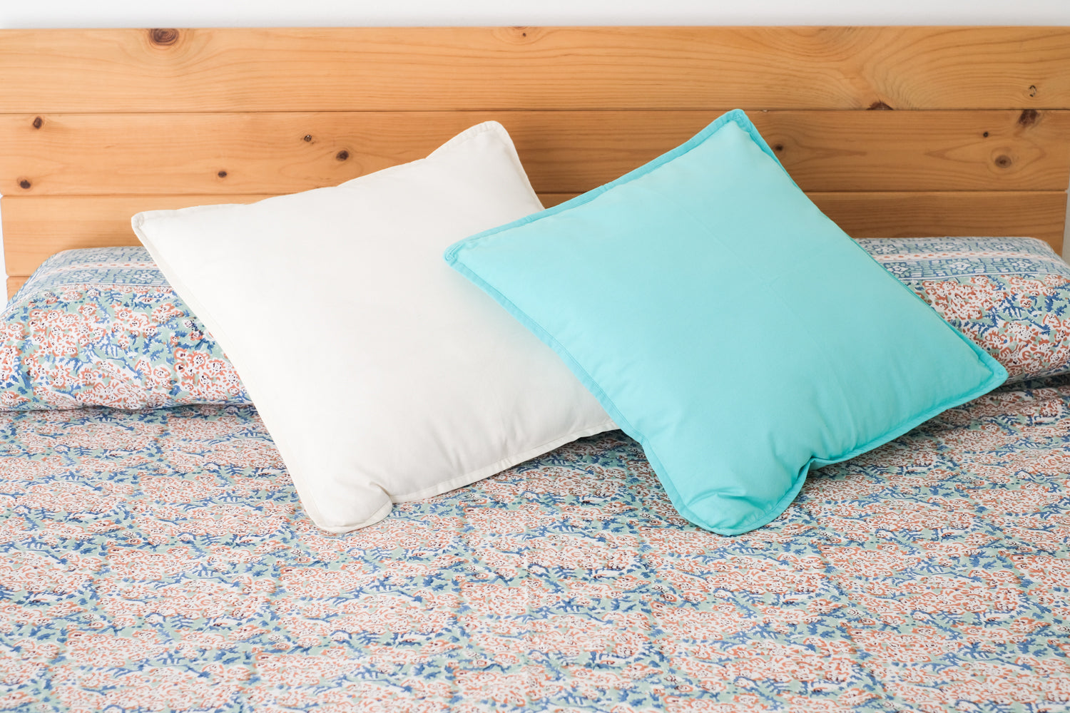 Cubrecamas Theesl Azul y Naranja