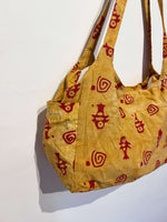 Cargar imagen en el visor de la galería, Bolso Jeb peces rojos
