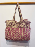 Lade das Bild in den Galerie-Viewer, Bolso Thaila rombos rosas
