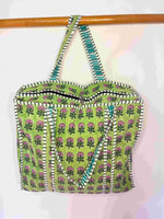 Lade das Bild in den Galerie-Viewer, Bolso Gudaguda II verde con cremallera
