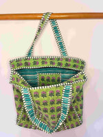 Lade das Bild in den Galerie-Viewer, Bolso Gudaguda II verde con cremallera
