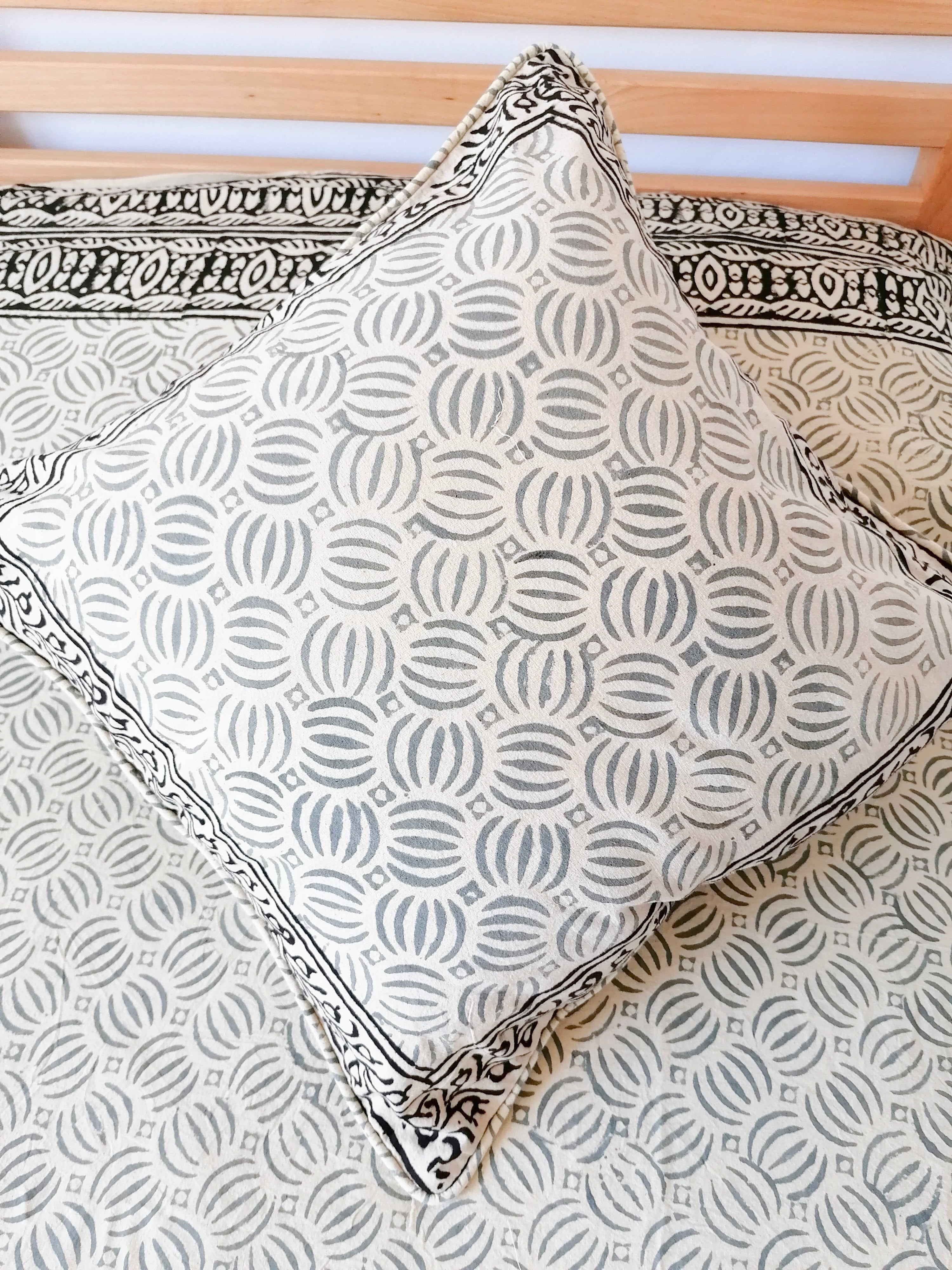 Funda cojín Meena gris