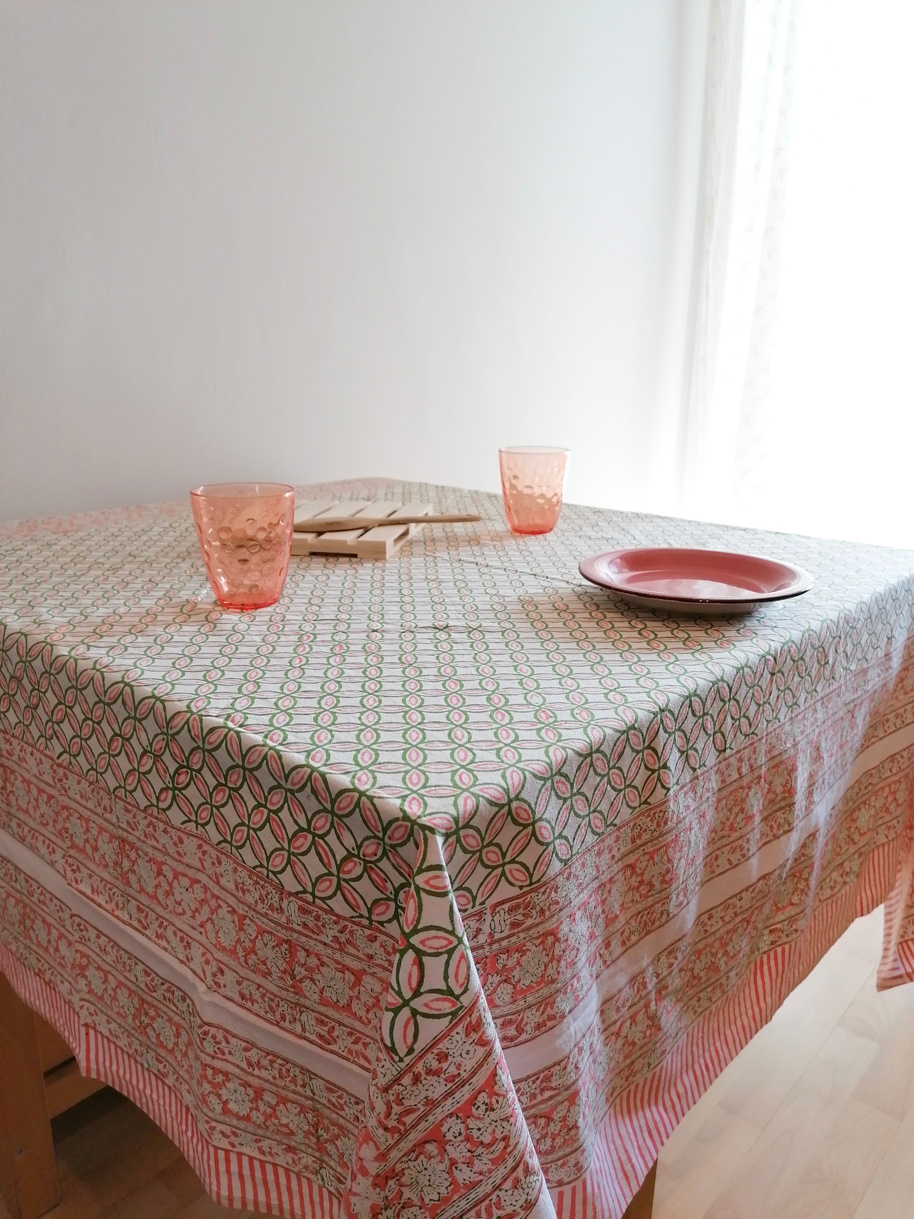 Mantel Ghera Verde y rosa