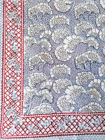 Lade das Bild in den Galerie-Viewer, Cubrecamas Daya Azul
