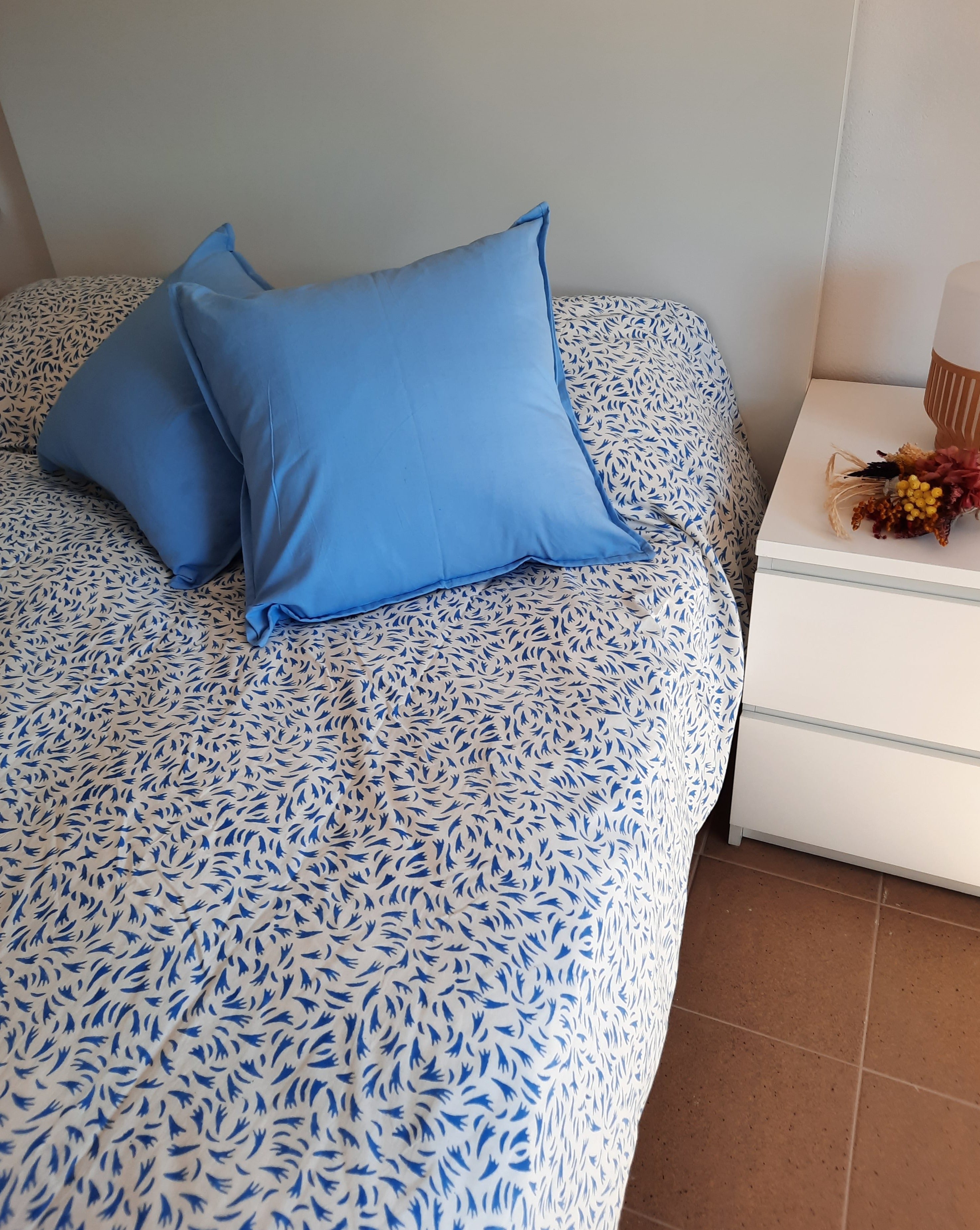 Edredón reversible Vrinda y Kala azul