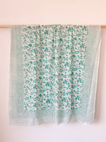 Lade das Bild in den Galerie-Viewer, Pañuelo-pareo Vrinda Verde
