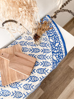 Charger l&#39;image dans la galerie, Mantel Mira redondo y azul marino
