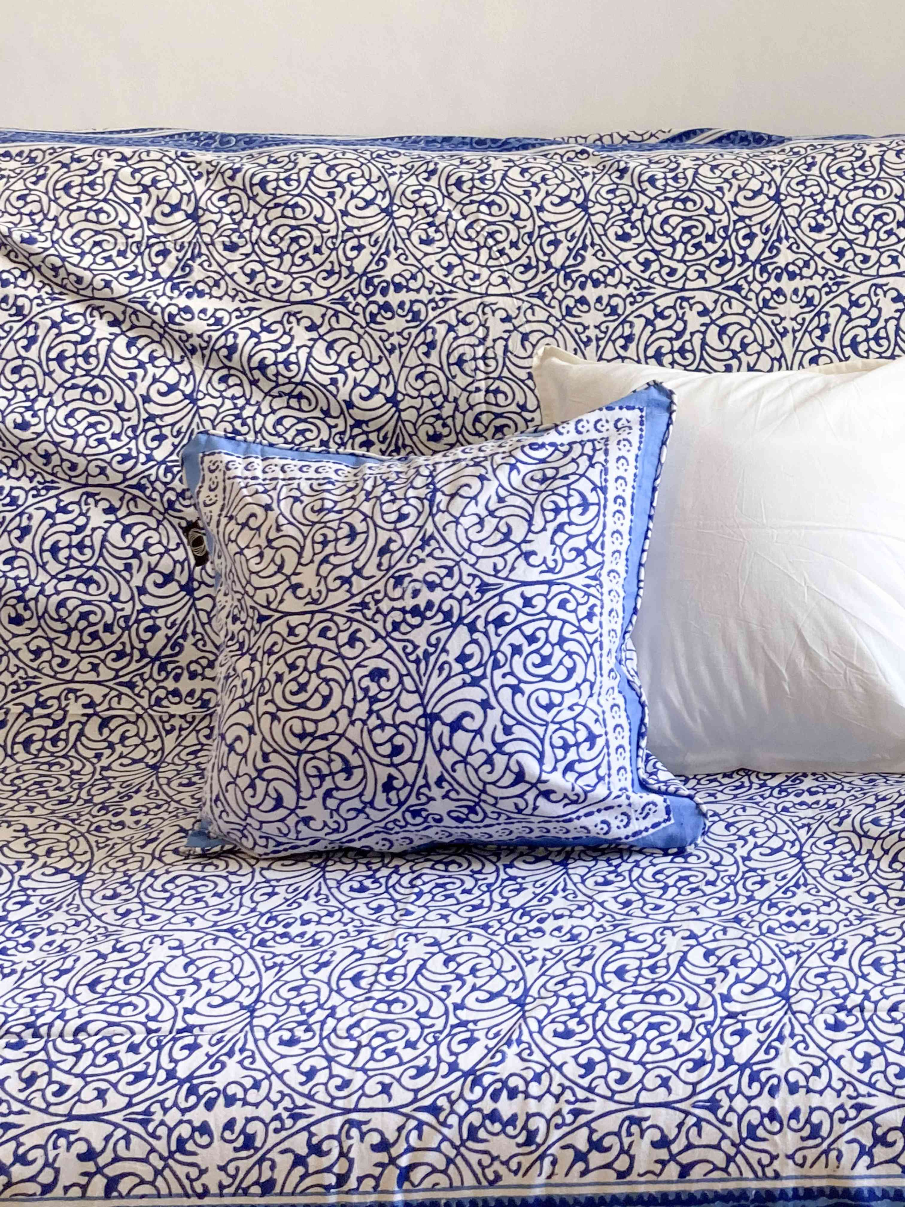 Funda cojín Halakon azul