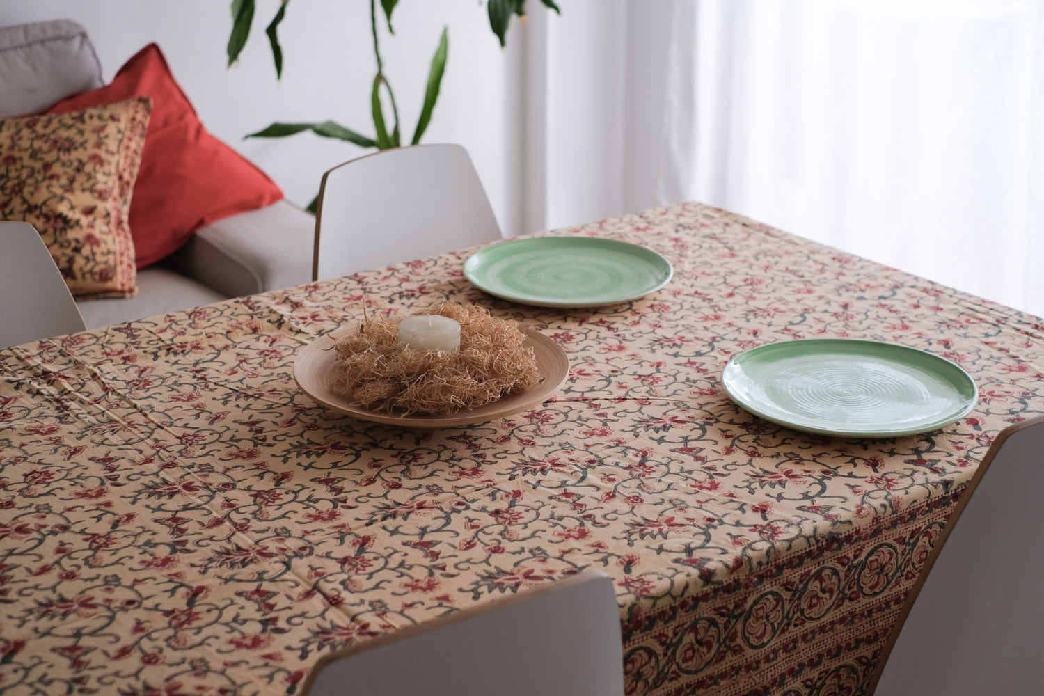 Mantel Parvati ocre y rojo