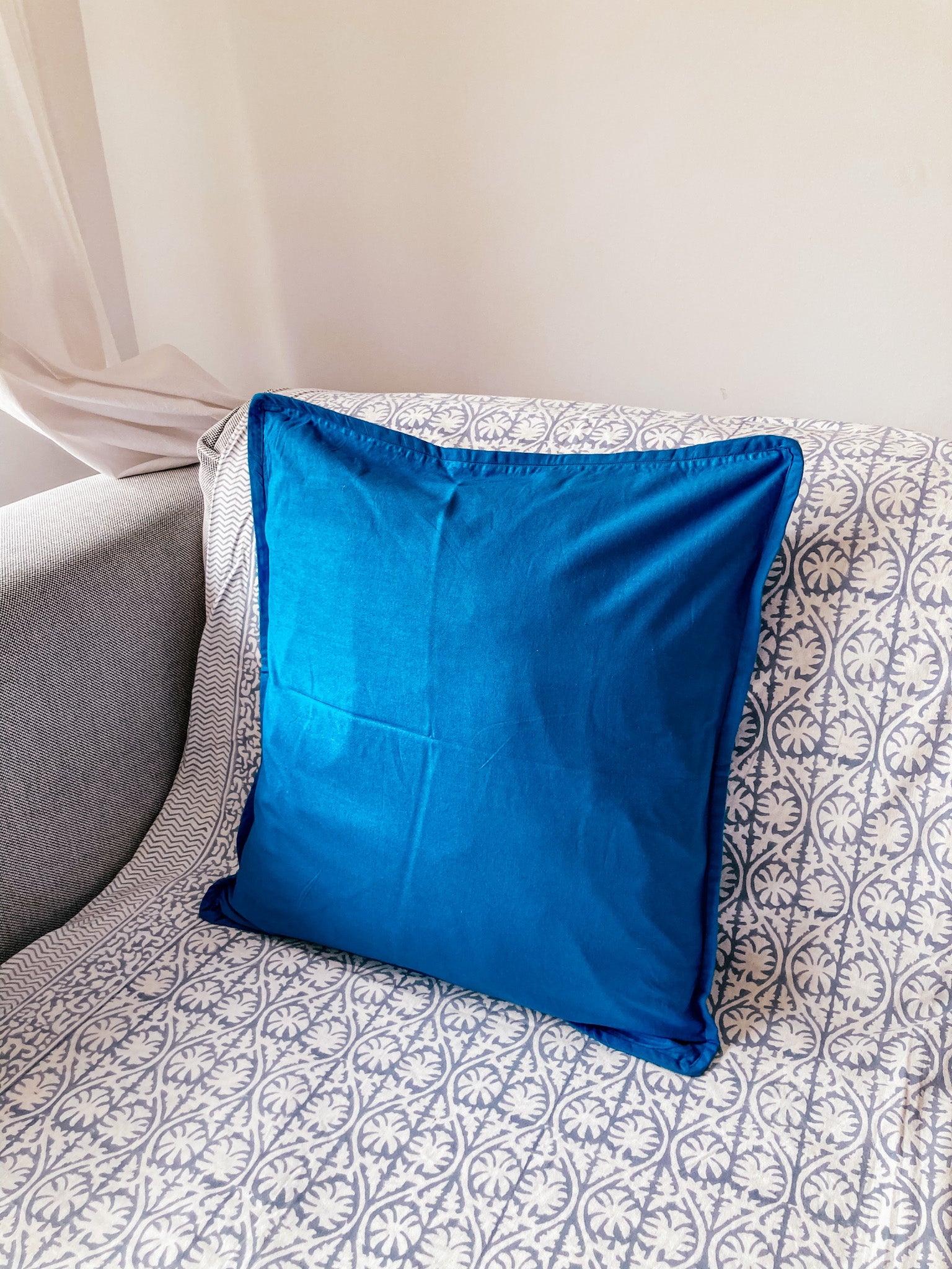 Funda cojín Uma azul