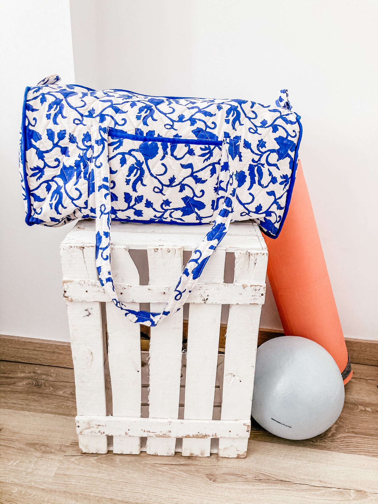 Bolsa Vrinda azul y blanco