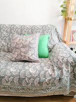 Charger l&#39;image dans la galerie, Cubresofá Daya gris y verde
